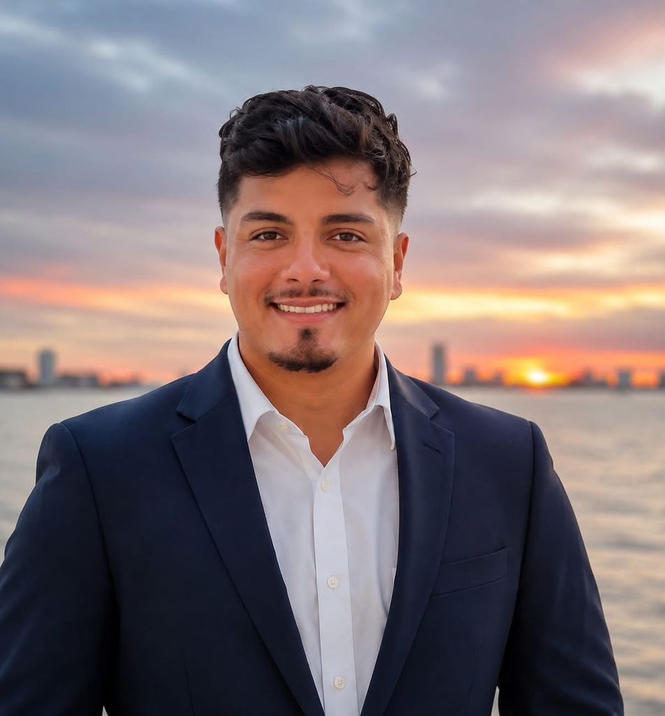 Jimmy Recinos, Recinos Sales Team, Realty ONE Group Dockside